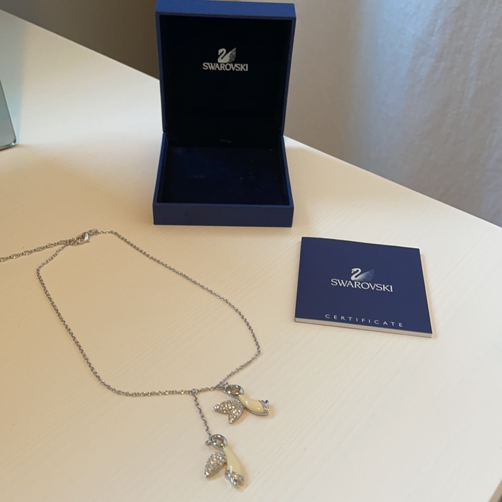 NWT Swarovski Twin Angel Necklace
